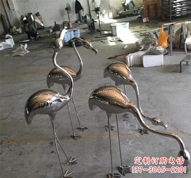 周口不锈钢火烈鸟雕塑给家园带来灿烂的光芒