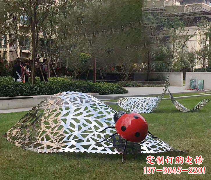 周口不锈钢瓢虫雕塑令人惊叹的艺术之美