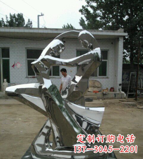 周口浪漫的不锈钢情侣雕塑