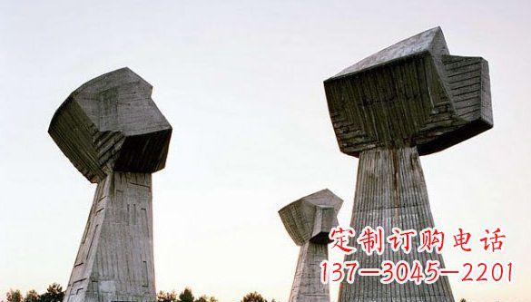 周口不锈钢拳头一种独特的雕塑材料