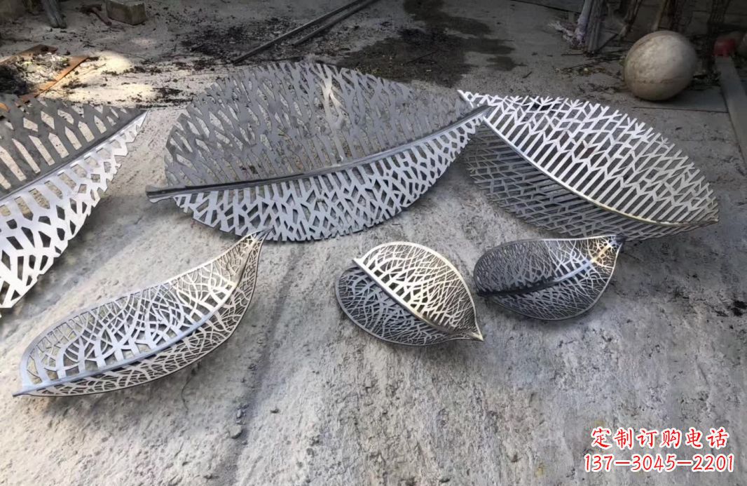 周口优雅的不锈钢树叶雕塑