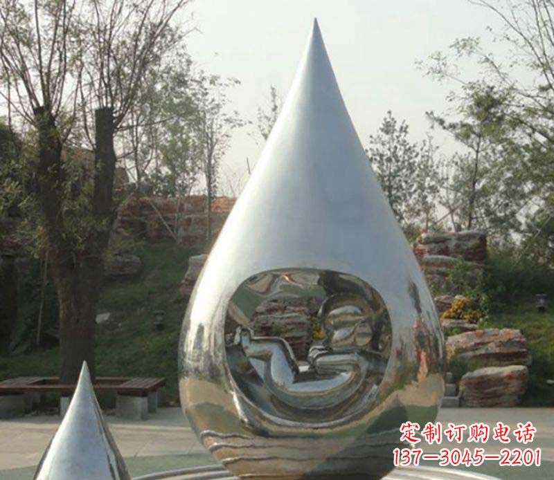 周口不锈钢水滴雕塑精致简约的艺术之美