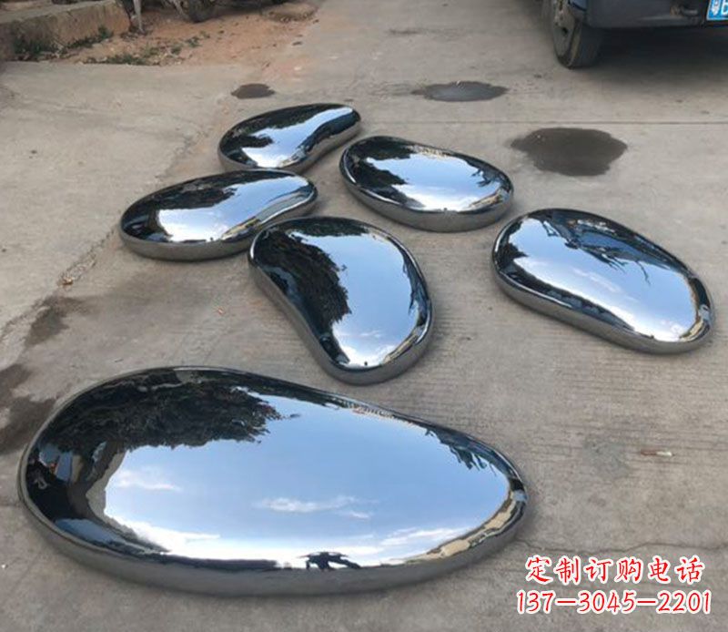 周口水滴雕塑——不锈钢的精美之作