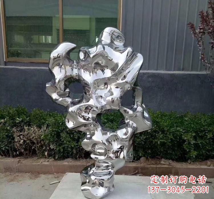 周口精美太湖石雕塑,给环境带来灿烂光彩