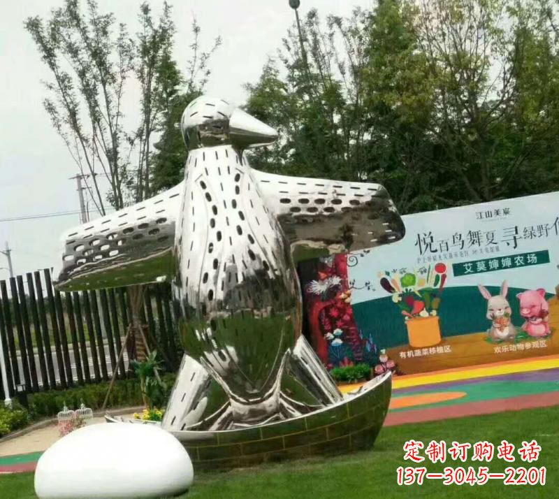 周口不锈钢现代企鹅雕塑