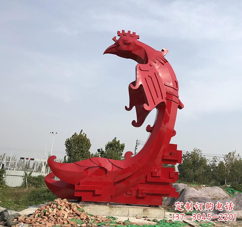 周口凤凰展翅飞翔——不锈钢现代广场的雕塑之美