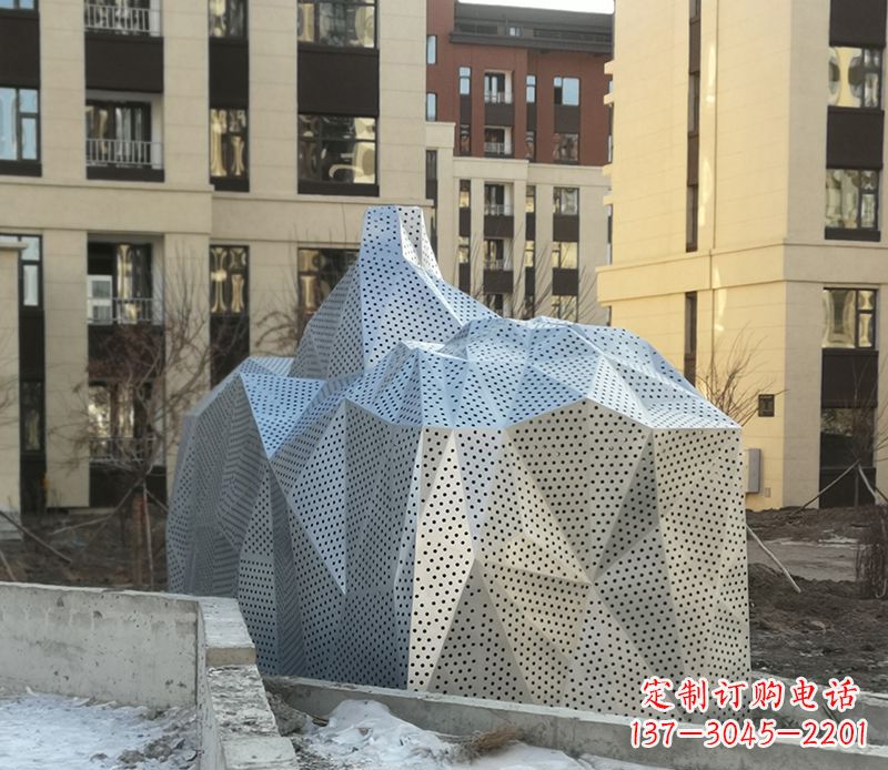 周口不锈钢小区假山雕塑雕塑点缀小区美景