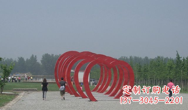 周口不锈钢心形拱门雕塑美丽而神圣