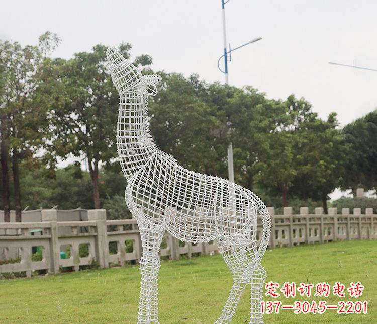 周口不锈钢长颈鹿雕塑——艺术精美的象征