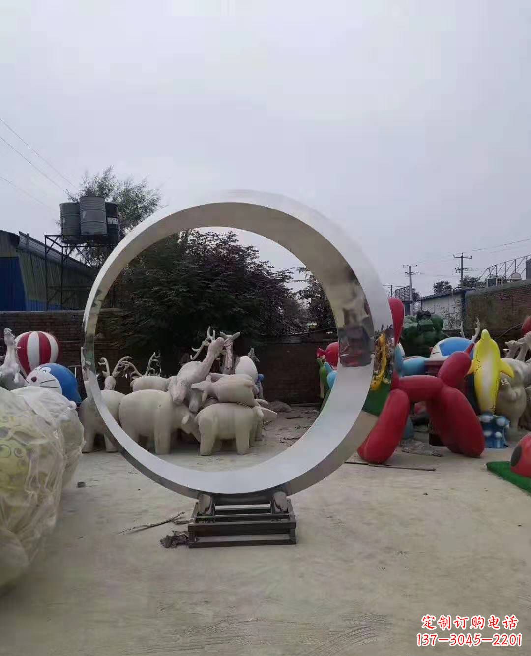 周口不锈钢圆环雕塑,点缀环境美景