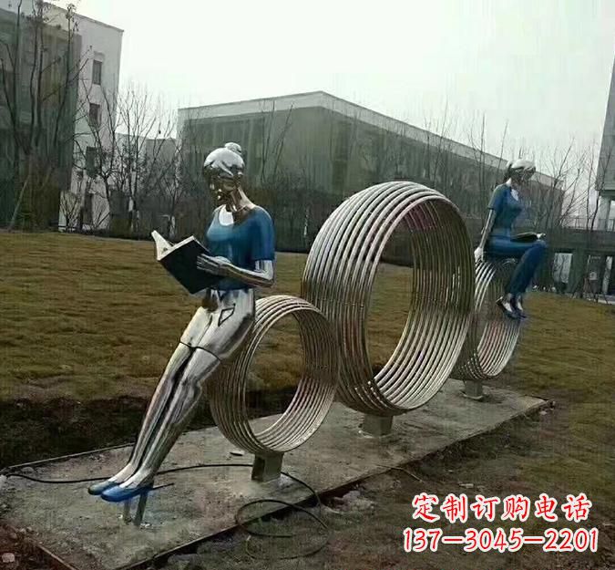 周口圆环读书人雕塑