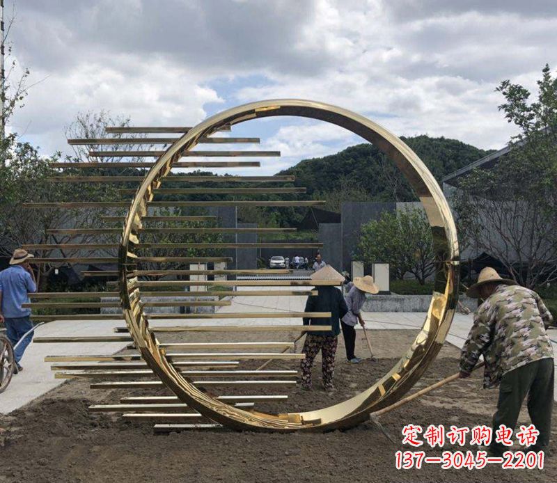 周口不锈钢圆环艺术雕塑——极致精湛的艺术美学