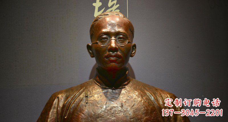 周口蔡元培传承新中国先驱精神的铜雕
