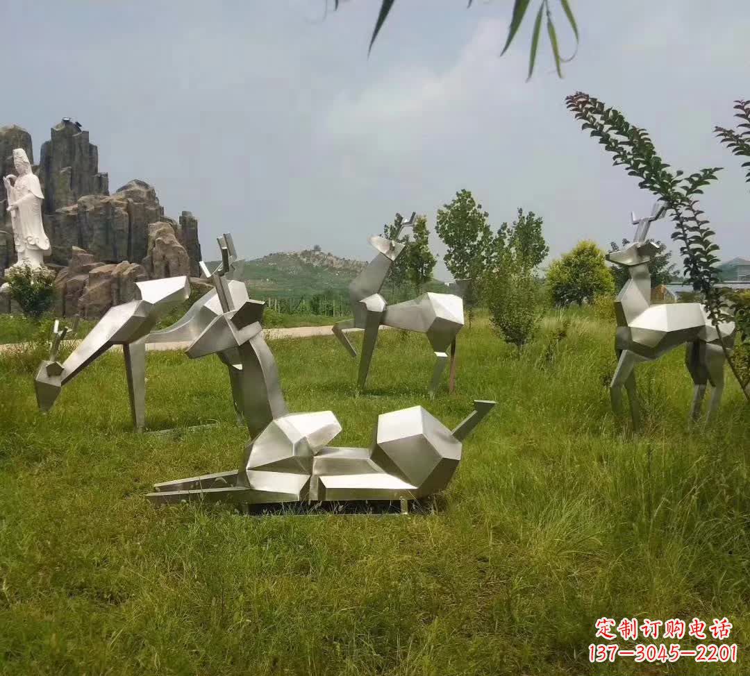 周口草坪不锈钢锻造小鹿雕塑
