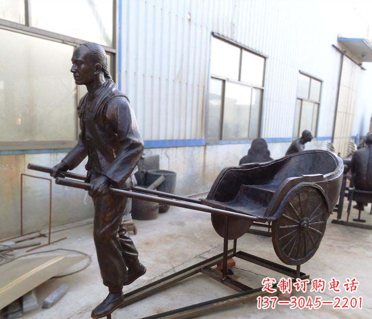 周口青铜车夫雕塑致敬车夫的贡献