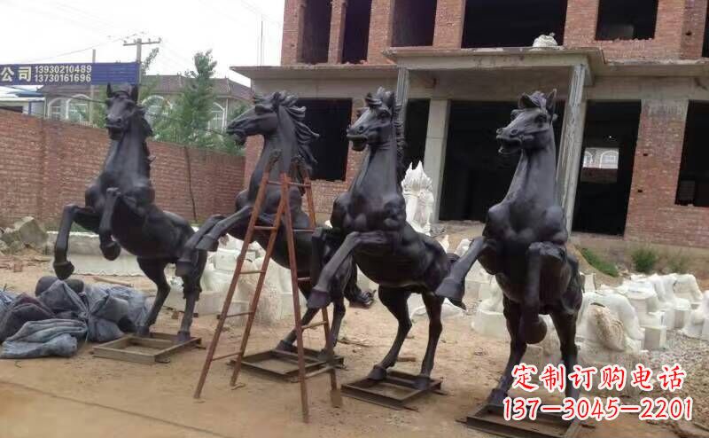 周口马雕塑积极而具有历史意义的艺术