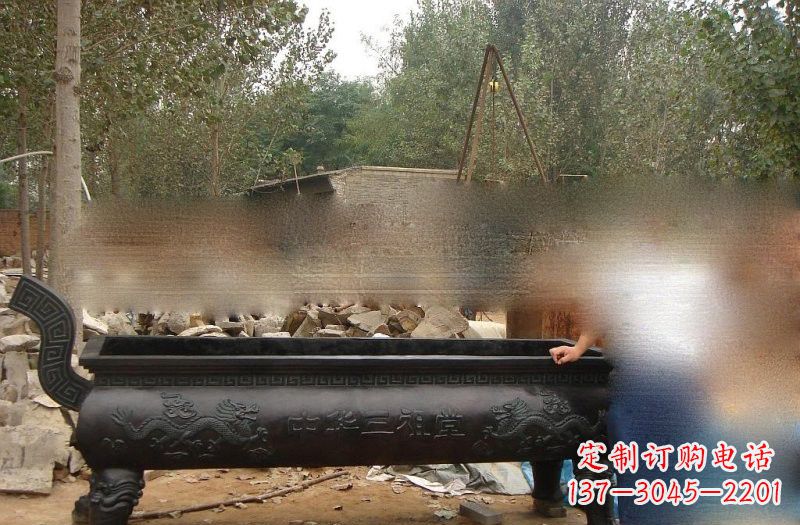 周口祠堂方形香炉铜雕