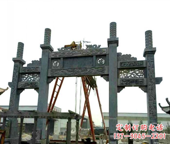 周口村庄牌坊雕塑传承历史文化