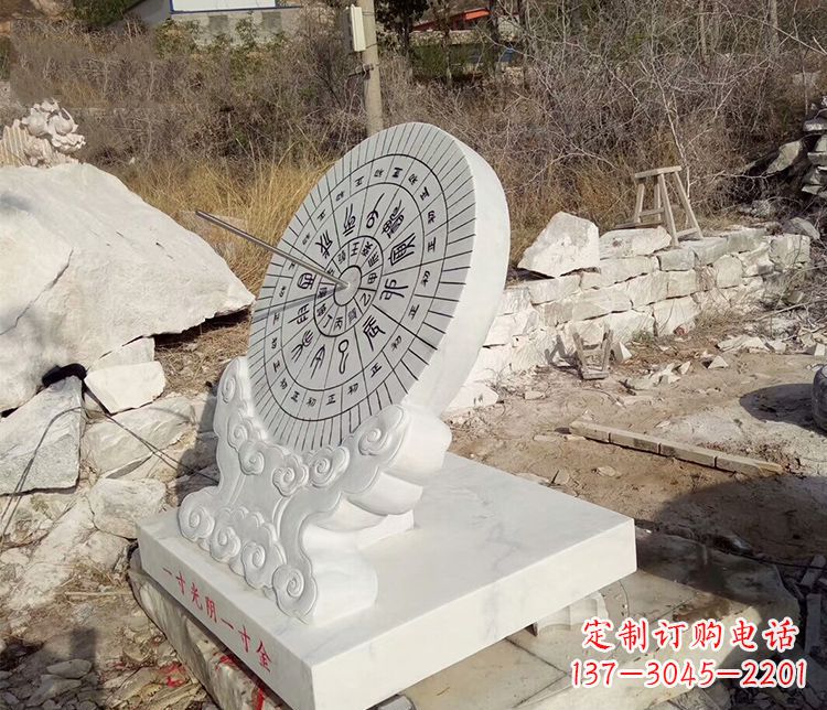 周口传承古老文化——日晷雕塑
