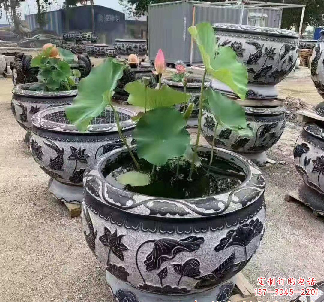 周口精美大理石鱼缸雕塑