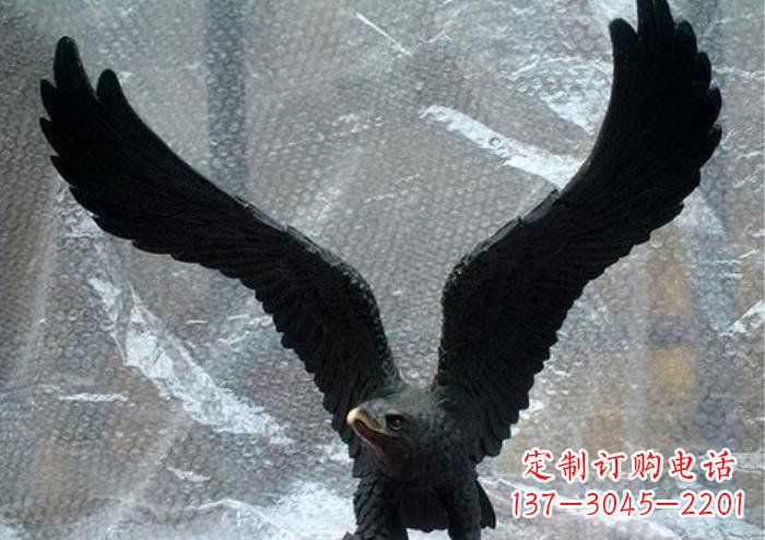 周口大鹏展翅玻璃钢老鹰雕塑