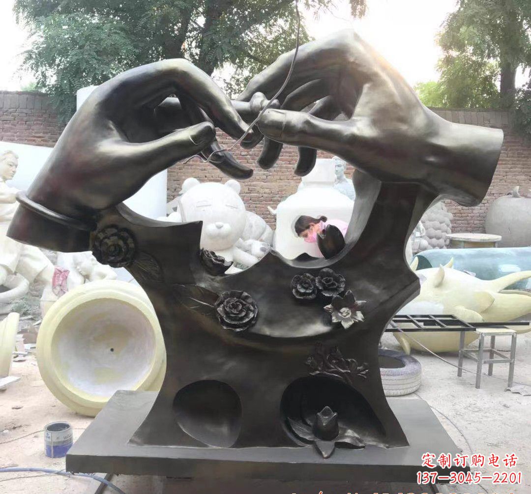 周口精美铜戒指雕塑