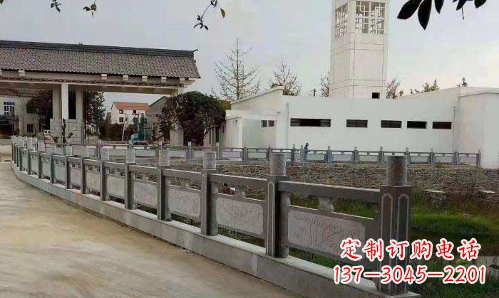 周口仿古景区栏板石雕