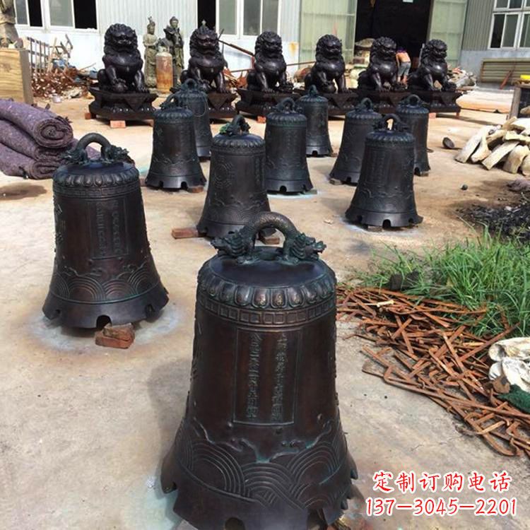 周口手工精美的铜钟雕塑