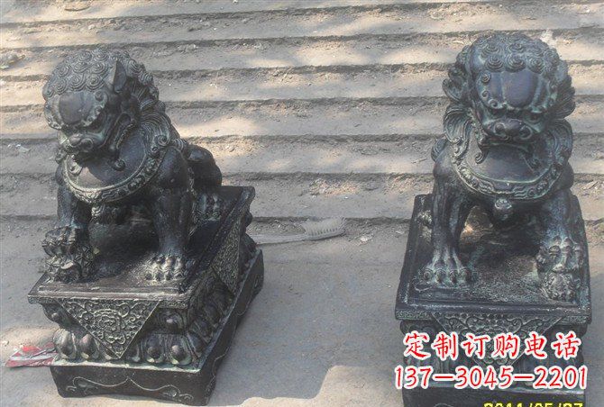 周口仿古铸铜狮子雕塑
