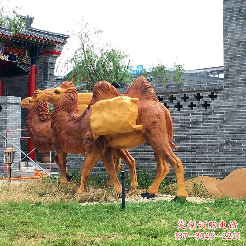 周口集萃精美的骆驼雕塑