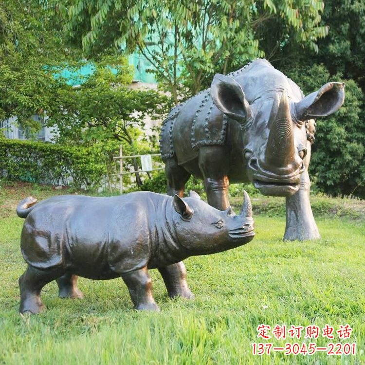 周口仿真犀牛铜雕-公园园林草坪动物雕塑