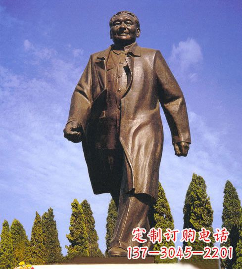 周口革命家邓小平铜雕