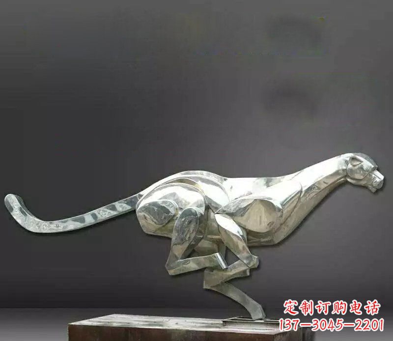 周口公园不锈钢奔跑的豹子动物雕塑