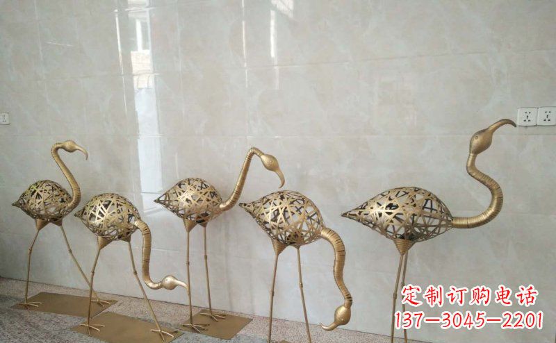 周口不锈钢抽象火烈鸟动物雕塑