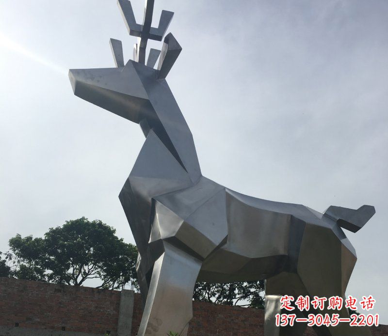周口不锈钢几何鹿雕塑