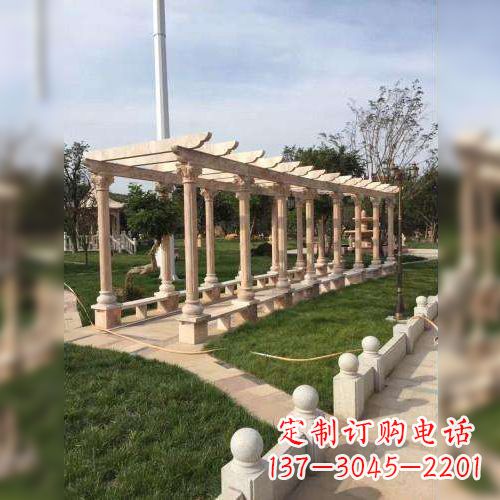 周口增添公园美景的长廊石雕