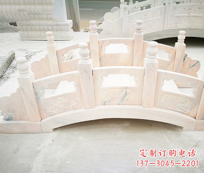 周口公园景观晚霞红石雕拱桥