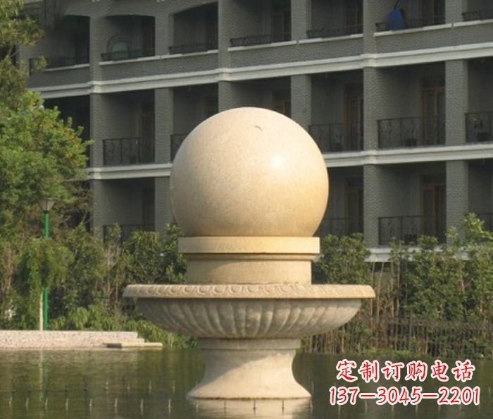 周口小型风水球喷泉石雕给公园注入活力的美妙雕塑景观