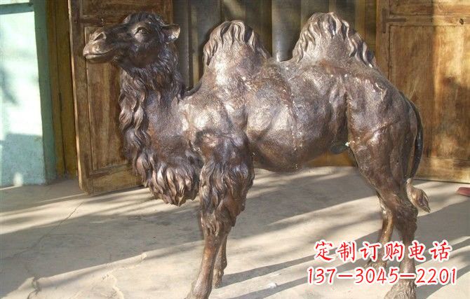 周口静谧与动感并存,宁州中领雕塑定制骆驼铜雕