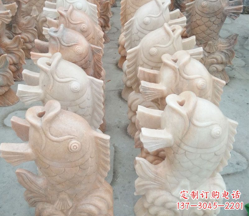 周口真实且精致的栩栩如生的鲤鱼石雕