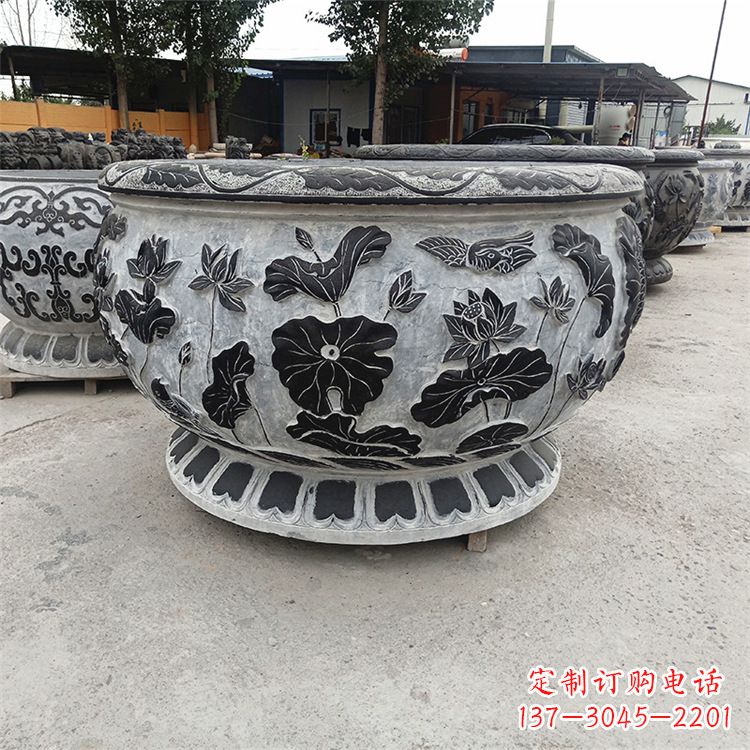 周口公园石雕水缸