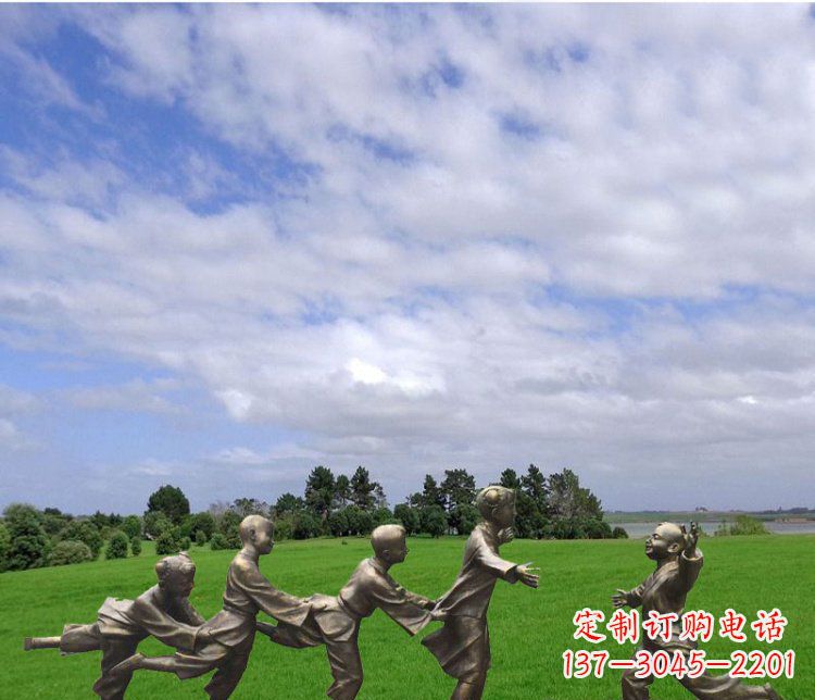 周口铜雕老鹰抓小鸡游戏人物雕塑