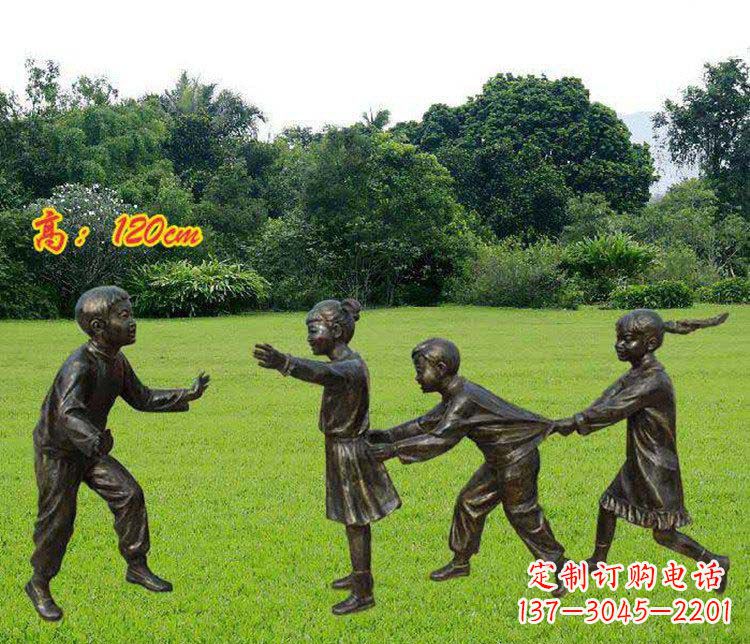 周口公园玩老鹰捉小鸡的儿童小品铜雕 (2)