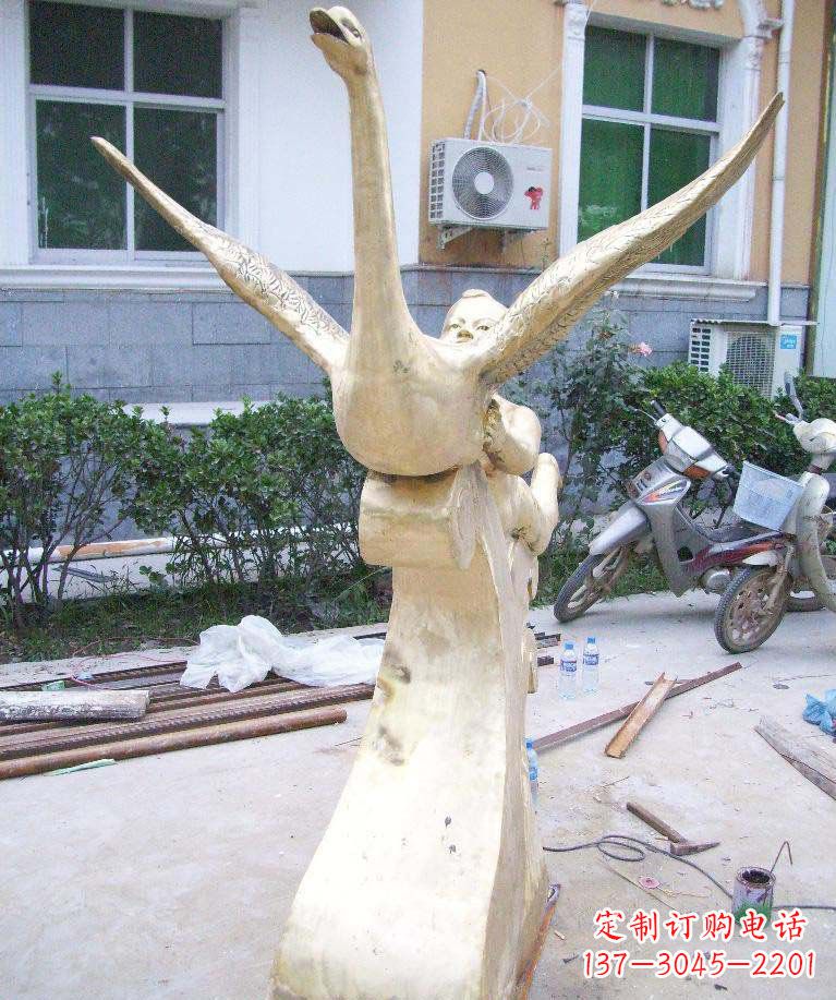 周口孩子与天鹅·梦幻铜雕