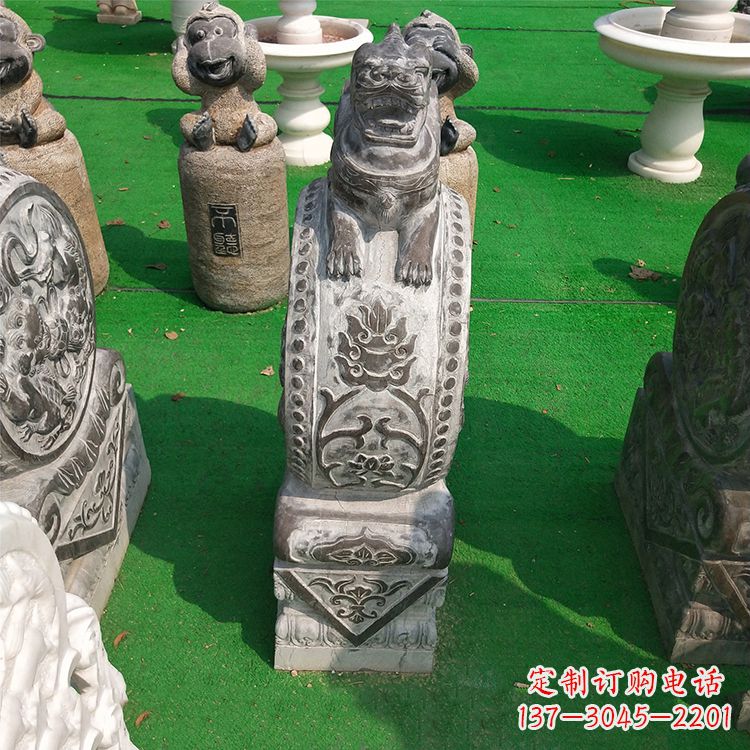 周口古代石雕狮子门墩