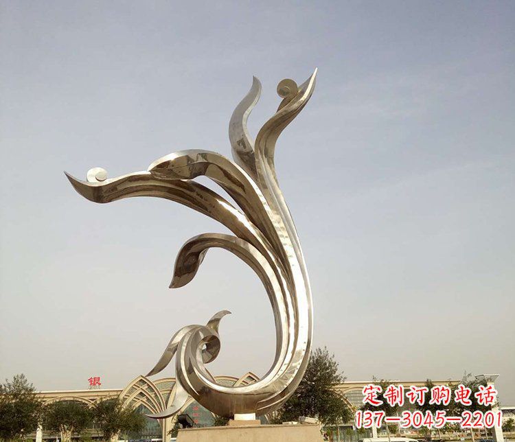 周口中国传统图案雕刻定制——高端不锈钢抽象金凤凰雕塑