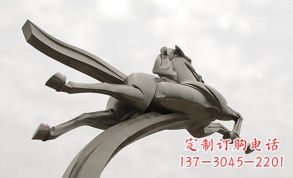周口中领雕塑:高精度不锈钢一马当先雕塑
