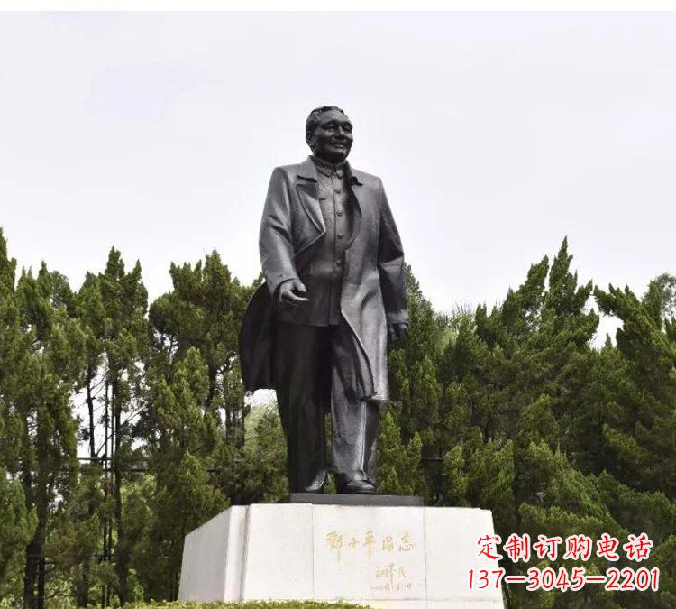 周口尊贵经典，中国历史巨人邓小平铜雕
