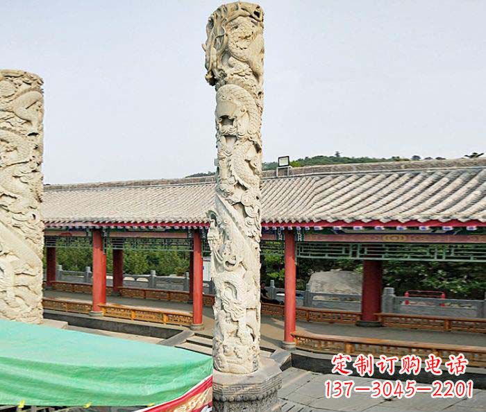 周口雕刻精致的大理石龙柱石雕