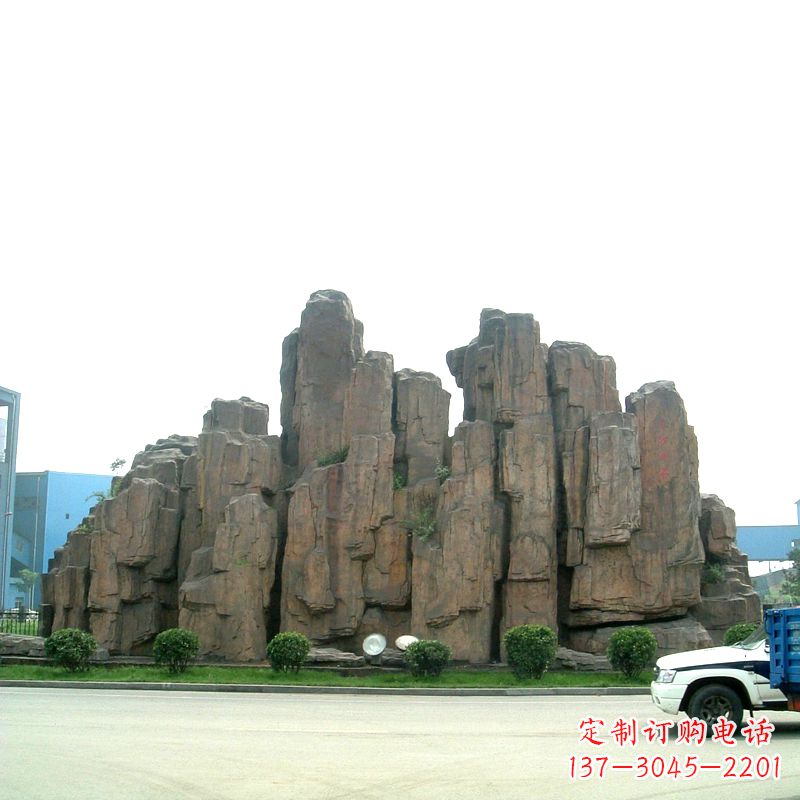 周口中领雕塑:全球领先的广场塑石假山雕塑定制厂家